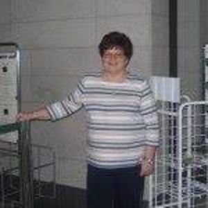 Meet your Posher, Suzanne